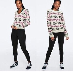 Victoria's Secret Reversible Sweater With Snowflakes Size XS Oversized